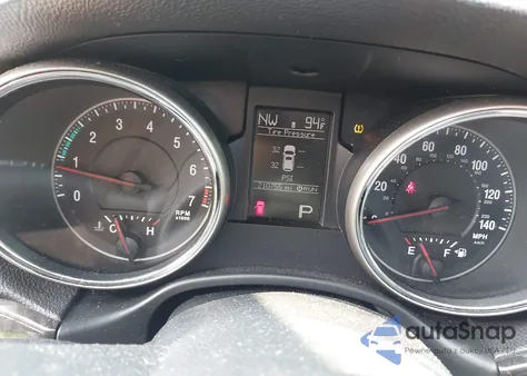 2013 Jeep Grand Cherokee Laredo z USA, uszkodzony, nr VIN 1C4RJFAG4DC557372